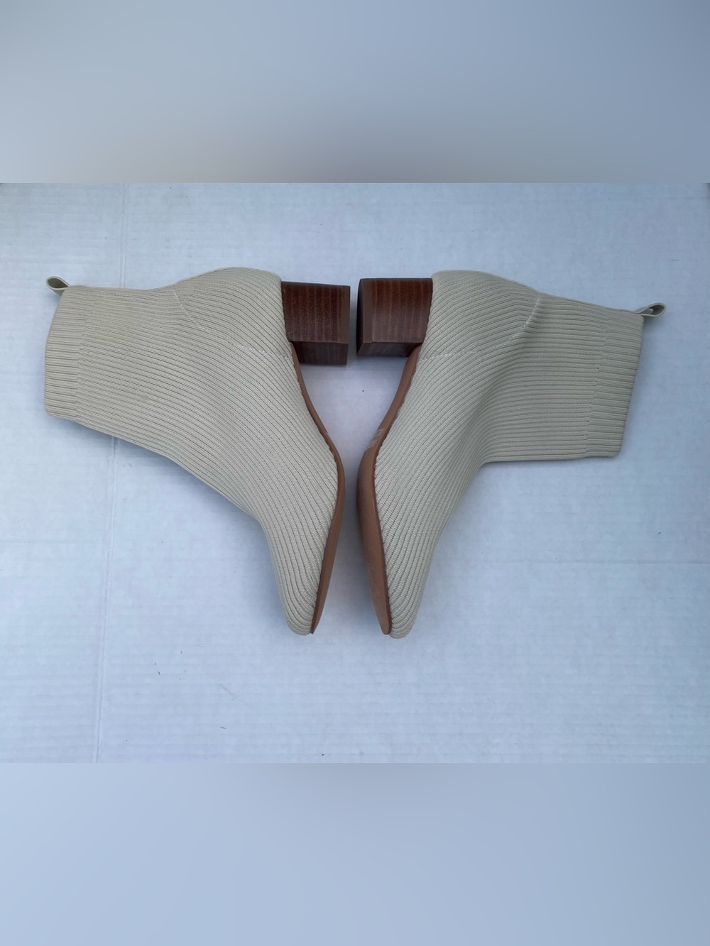 Joie Beige Ribbed Knit Ankle Booties with Brown Stacked Heel✨